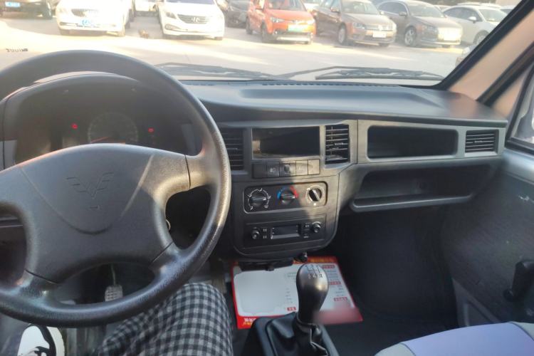 Used Wuling Zhiguang 2020 1.2L Practical Model China VI LSI
