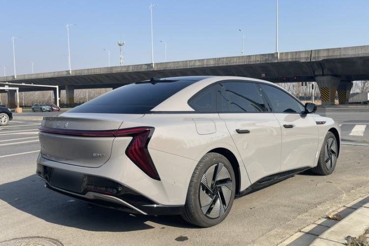 Used Hongqi EH7 2025 640 All-Wheel Drive Smart Selection Edition
