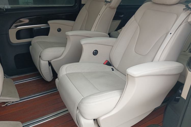 Used Mercedes-Benz V-Class 2018 V 260 L Prestige Extended Version China VI