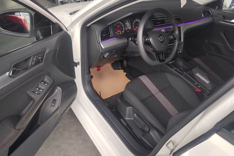 Used Volkswagen Lamando 2021 230TSI DSG Fashion Edition
