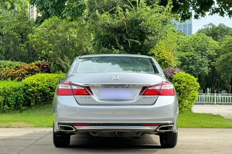 Used Honda Accord 2016 2.0L Comfort Edition
