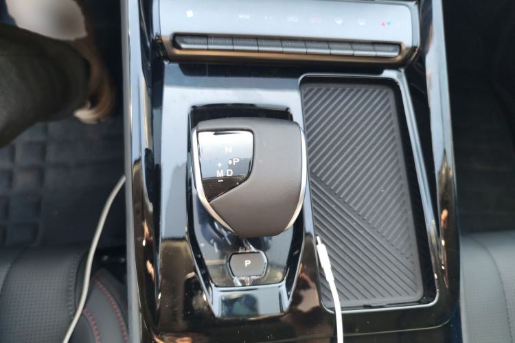 Used JETOUR Dashing 2025 1.5T DCT Luxury Edition
