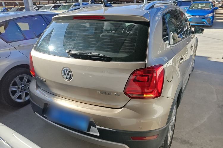 Used Volkswagen Polo 2014 1.6L Cross Polo Automatic