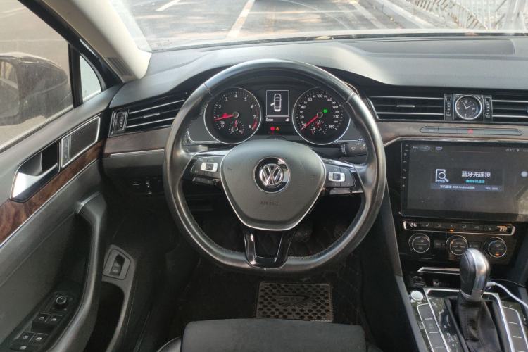 Used Volkswagen Magotan 2018 330TSI DSG Luxury Model