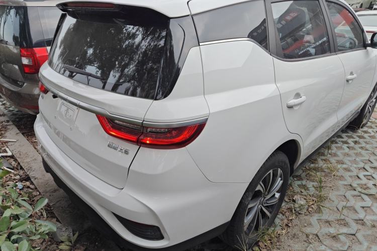 Used Geely Auto Vision X6 2020 1.4T CVT Luxury Edition
