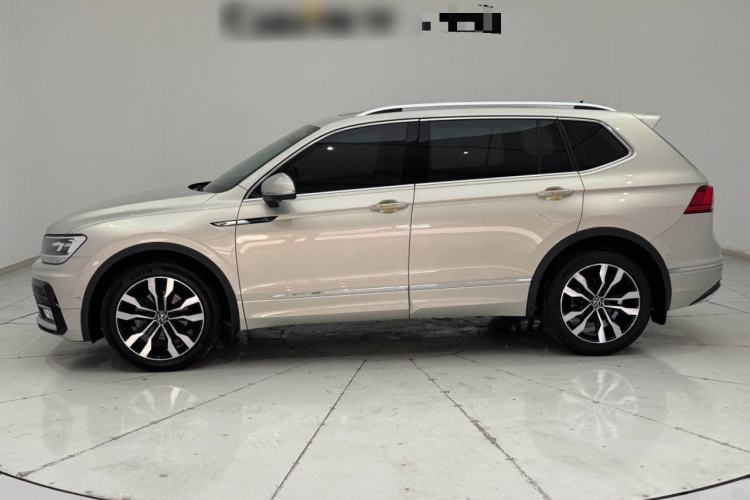 Used Volkswagen Tiguan L 2021 330TSI Automatic Two-Wheel Drive R-Line Enhanced Edition