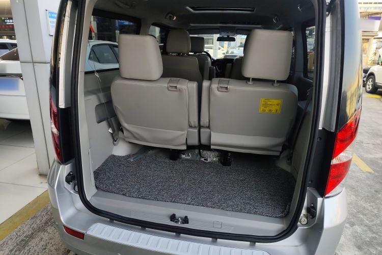 Used  L5 2022 2.0T Automatic Business Edition
