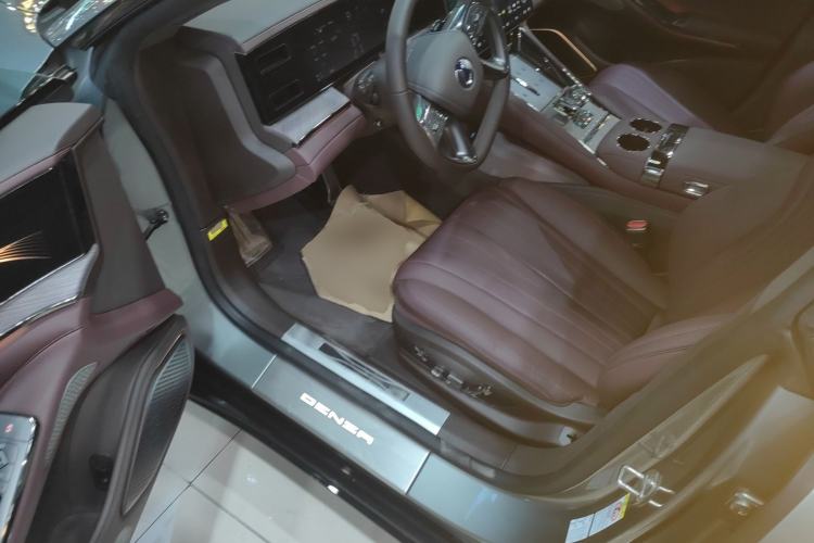 Used Denza Z9GT 2024 1100 Four-Wheel Drive Ultra Version
