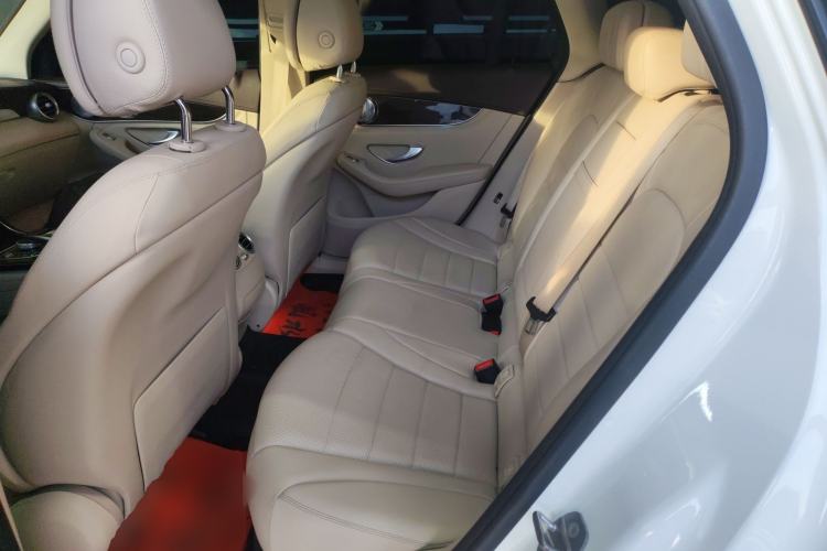 Used Mercedes-Benz GLC 2017 GLC 260 4MATIC Dynamic Edition
