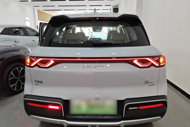 Used BYD Yuan UP 2025 Intelligent Driving Version 401 km Leading Edition