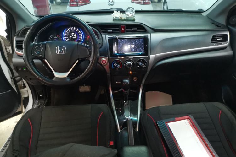 Used Honda Crider 2016 1.8L CVT Luxury Edition
