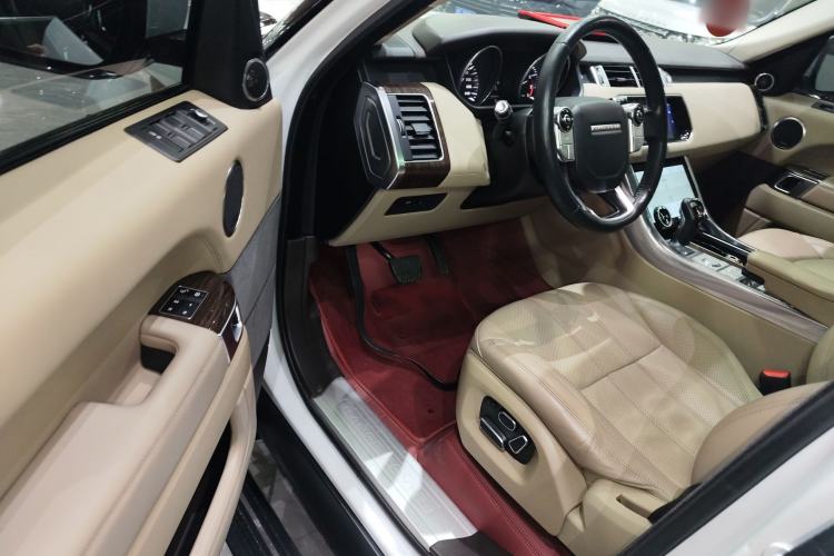 Used Land Rover Range Rover Sport 2014 3.0 V6 SC Gasoline Version HSE
