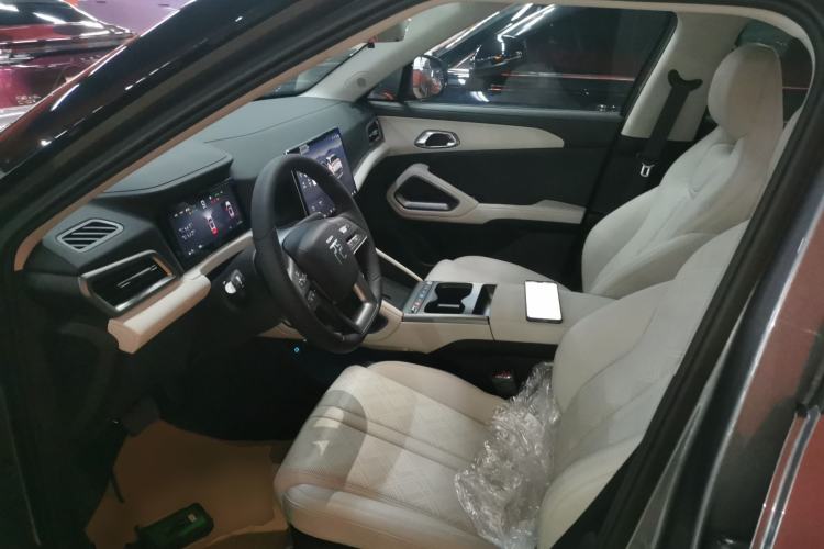 Used BYD Yuan UP 2025 Intelligent Driving Version 401 KM Dynamic Edition
