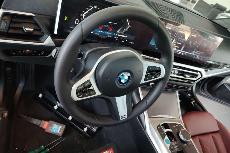 Used BMW i3 2024 eDrive 40 L Midnight Edition