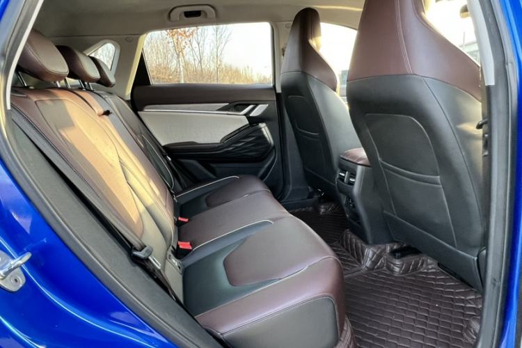 Used SOL QX 2021 300T DCT Chasing Light Edition
