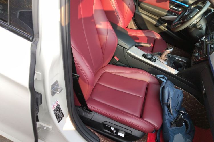 Used BMW 3 Series 2018 320i M Sport Package
