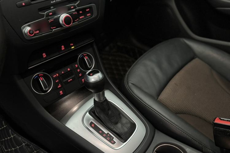 Used Audi Q3 2018 30th Anniversary Edition 35 TFSI Fashion Model
