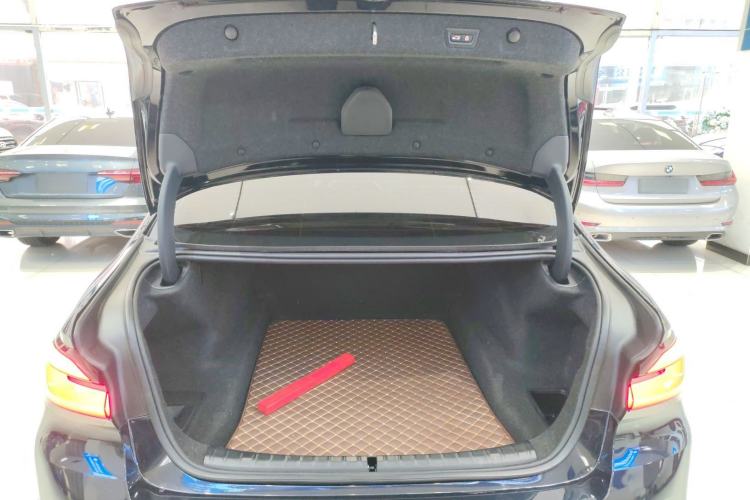 Used BMW 5 Series 2022 Updated 530Li Leading Edition Luxury Package