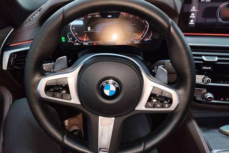 Used BMW 5 Series 2022 Second Facelift 530Li Leading Edition M Sport Package