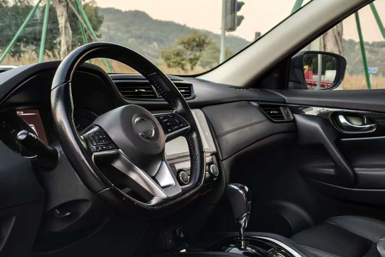 Used Nissan X-Trail 2020 2.0L XL ITS CVT 2WD SmartConnect Comfort Edition
