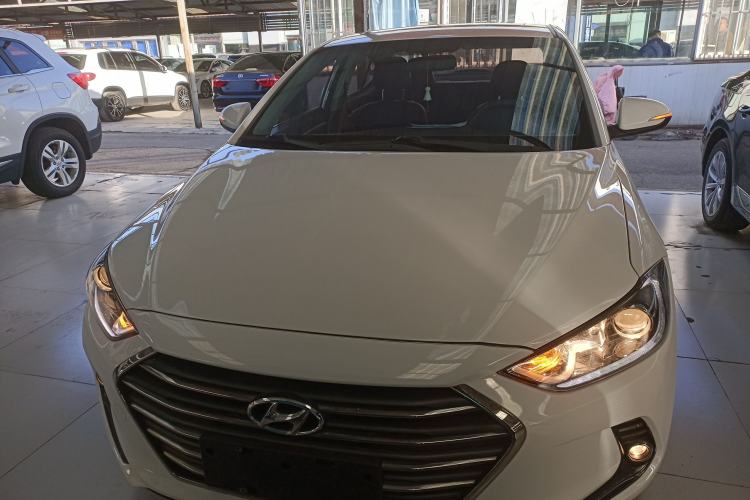 Used Hyundai Elantra 2016 1.6L Automatic ZhiXuan – Elite Version
