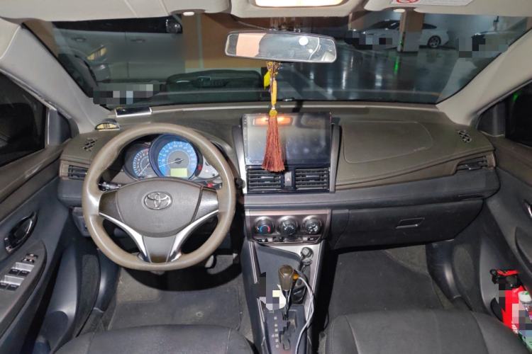 Used Toyota YARiS L Zhi Xian 2015 1.5E Automatic Charm Edition