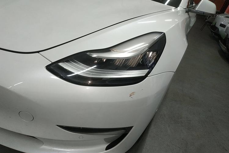 Used Tesla Model 3 2019 Long-Range Rear-Wheel-Drive Version
