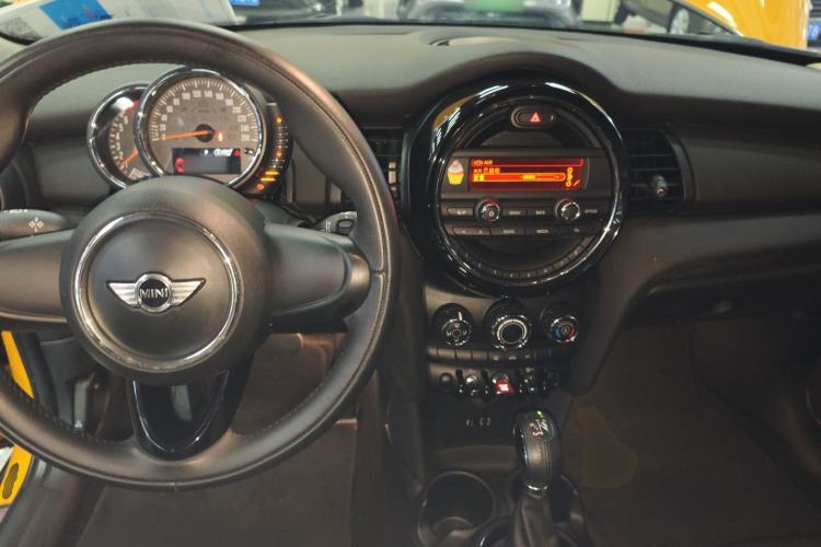 Used  MINI 2015 1.2T ONE Five-Door Edition
