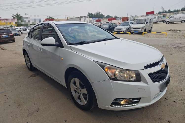 Used Chevrolet Cruze 2013 Hatchback 1.6L Automatic Luxury Model
