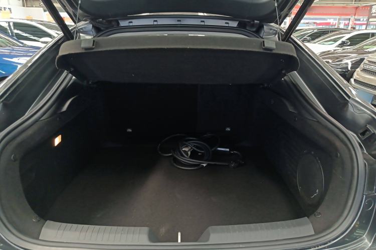 Used Changan UNI-V iDD 2023 ZhiDian iDD 1.5T 113km ZhiKu Model
