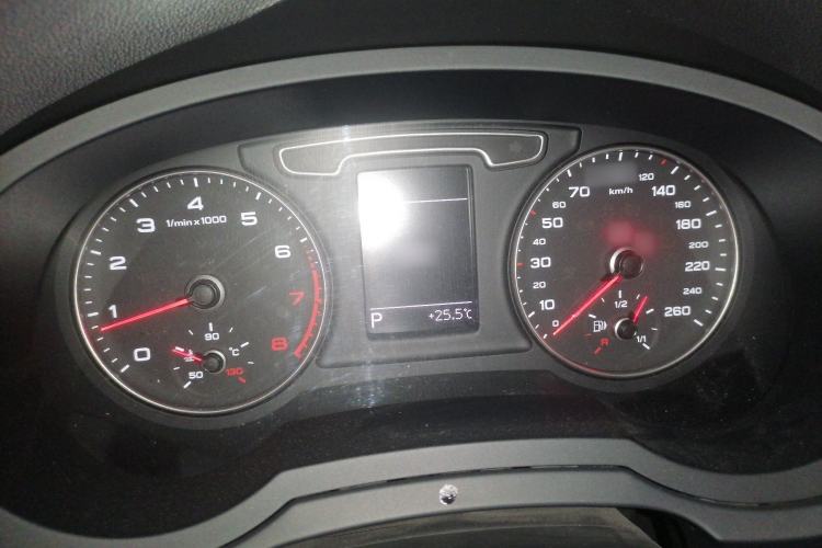 Used Audi Q3 2016 35 TFSI Collection Edition Comfort Model
