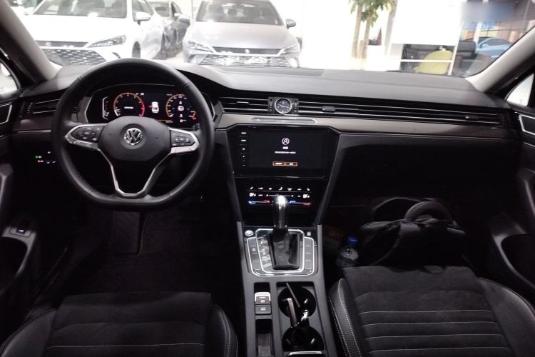 Used Volkswagen Magotan 2020 330TSI DSG Luxury Edition
