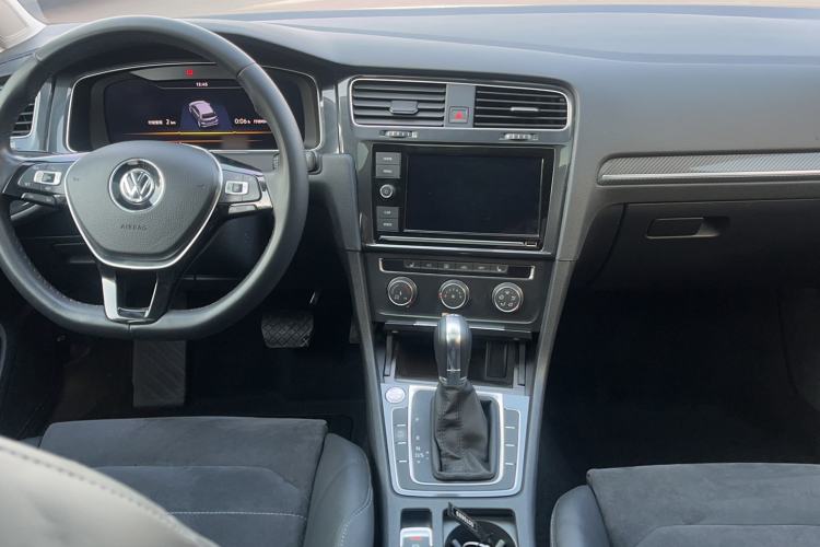 Used Volkswagen Golf 2019 280TSI DSG Luxury Version China VI Standard
