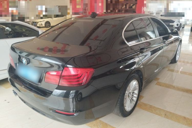 Used BMW 5 Series 2014 525Li Leading Model
