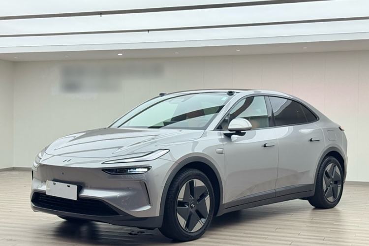 Used ONVO L60 2024 60 kWh All-Wheel Drive
