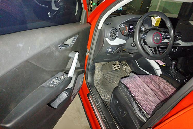 Used Audi Q2L 2018 35 TFSI Fashionable & Elegant Version China VI Emission Standard
