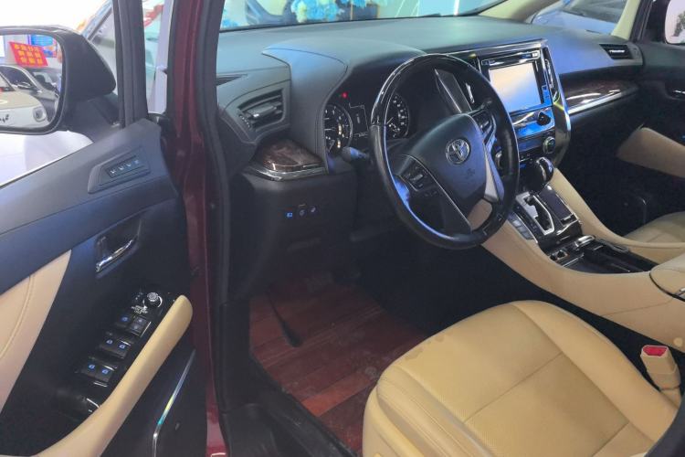 Used Toyota Alphard 2018 Revised Version 3.5L Luxury Edition