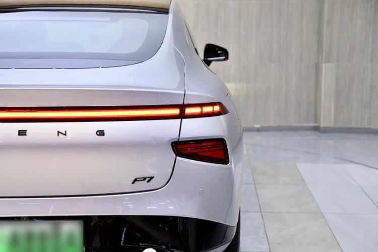 Used XPeng P7 2022 480G+
