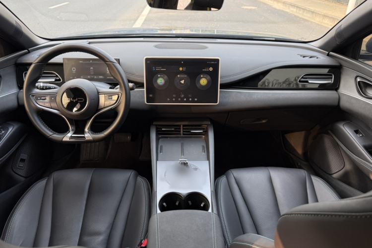 Used BYD Seal 06 New Energy 2024 DM-i 80KM Prestige Model
