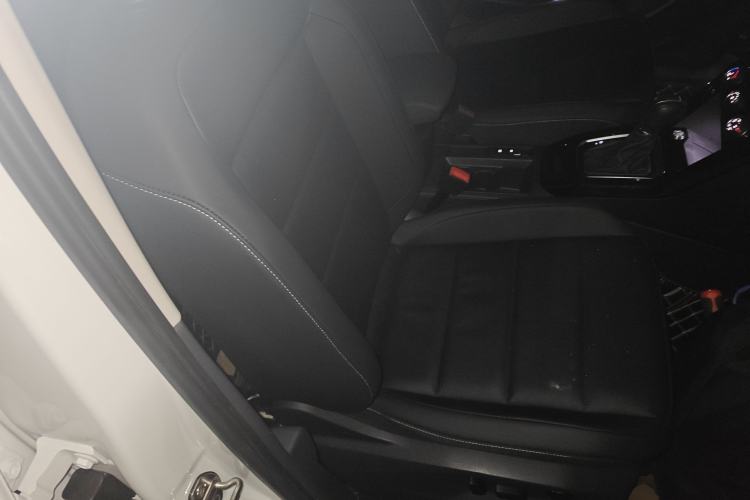 Used Volkswagen T-ROC 2022 280TSI DSG Two-Wheel Drive Comfort PLUS