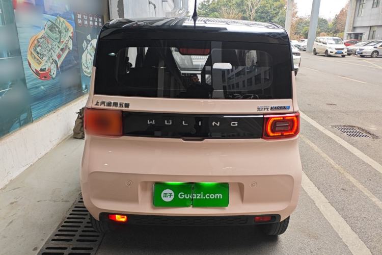 Used Wuling Hongguang MINIEV 2022 Macaron Premium Model – Lithium Iron Phosphate
