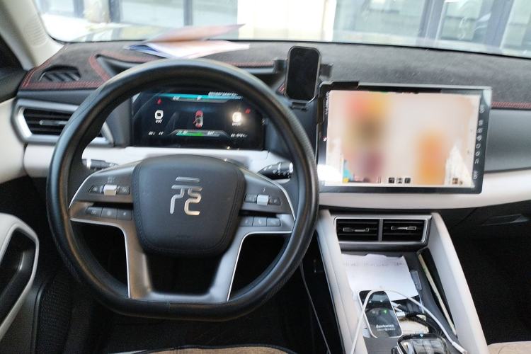 Used BYD Yuan UP 2024 401KM Leading Edition
