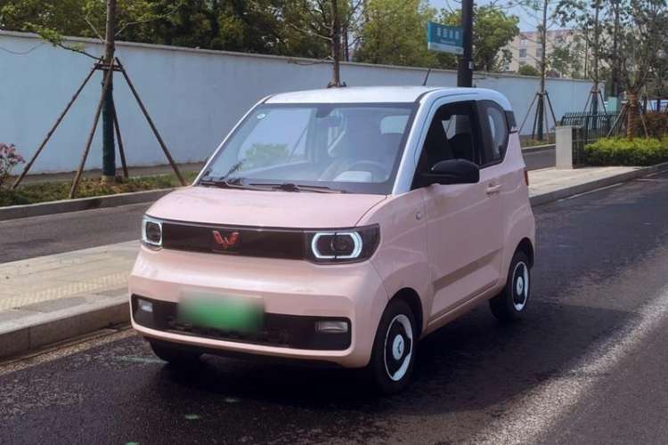 Used Wuling Hongguang MINIEV 2021 Macaron Premium Model – Lithium Iron Phosphate

