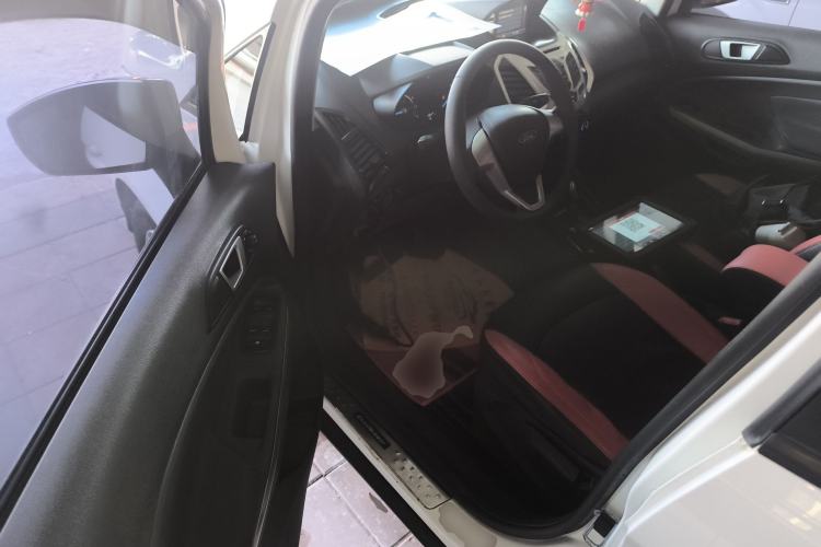 Used Ford EcoSport 2013 1.5L Automatic Fashion Model