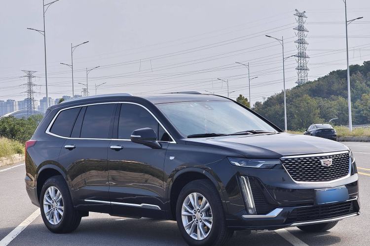 Used Cadillac XT6 2022 2.0T 7-Seater Four-Wheel-Drive Luxury Version
