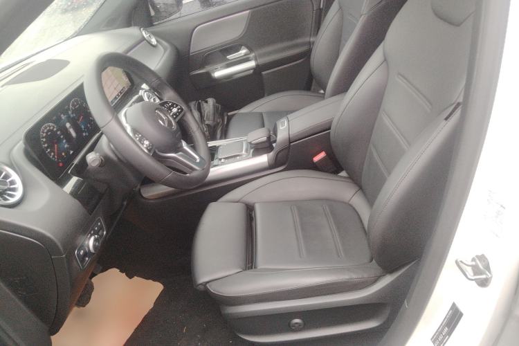 Used Mercedes-Benz GLA 2023 GLA 200
