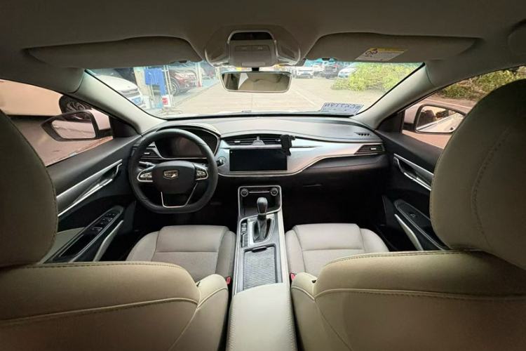 Used Geely Auto Binray 2018 14T CVT Colorful Edition
