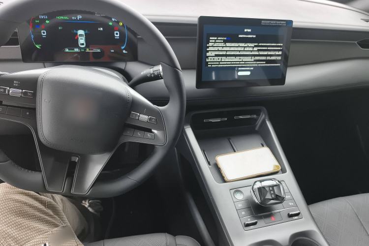 Used BYD Qin PLUS 2025 DM-i Smart Drive 55KM Leading Model
