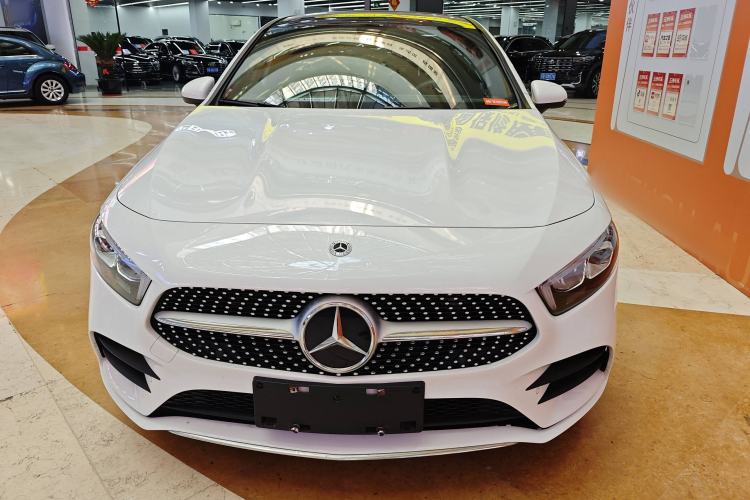 Used Mercedes-Benz A-Class 2021 A 200 L Sport Sedan Fashion Model
