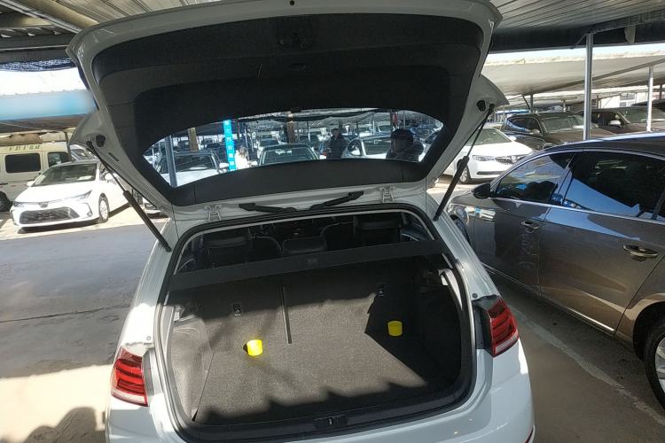 Used Volkswagen Golf 2019 1.6L Automatic Comfort Model China V Standard
